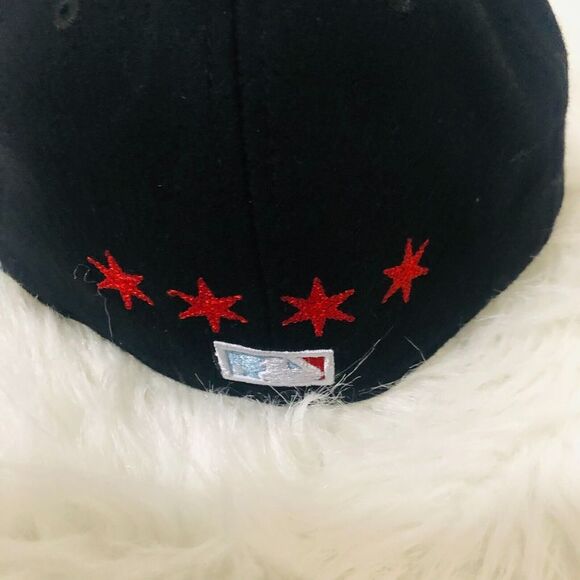 New Era 59Fifty Chicago Cubs Men's Fitted Hat Embroidered Black Blue Size‎ 7 NEW - Picture 6 of 8